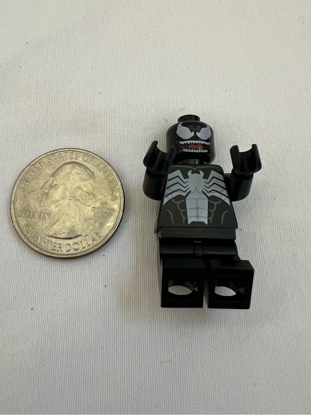 LEGO Venom MiniFigure Fig Super Hero Marvel Brick Black White Red